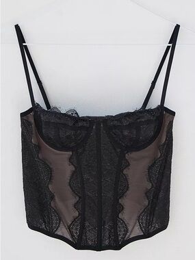 urban outfitters corset